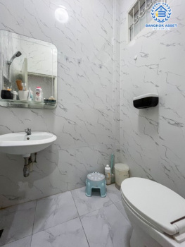 *****ทาวน์เฮ้าส์มือสองกรุงเทพฯ ม.ซอยสุขนิรันดร์ แจ้งวัฒนะ10 เนื้อที่ 18 ตร.ว. ฟังก์ชัน 2 ห้องนอน 2 ห้องน้ำ 1 ที่จอดรถ แถมฟรี! 2 เครื่องปรับอากาศ บนทำเลใกล้สนามบินดอนเมือง เพียง 10 นาทีก็ถึงรถไฟฟ้าสายสีแดง "สถานีหลักสี่" และทางด่วน "อุตราภิมุข" จองเลย!